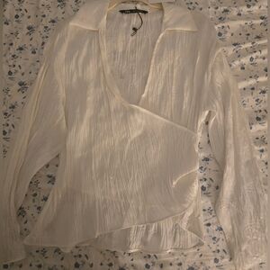White Zara blouse with silver details #silverdetails